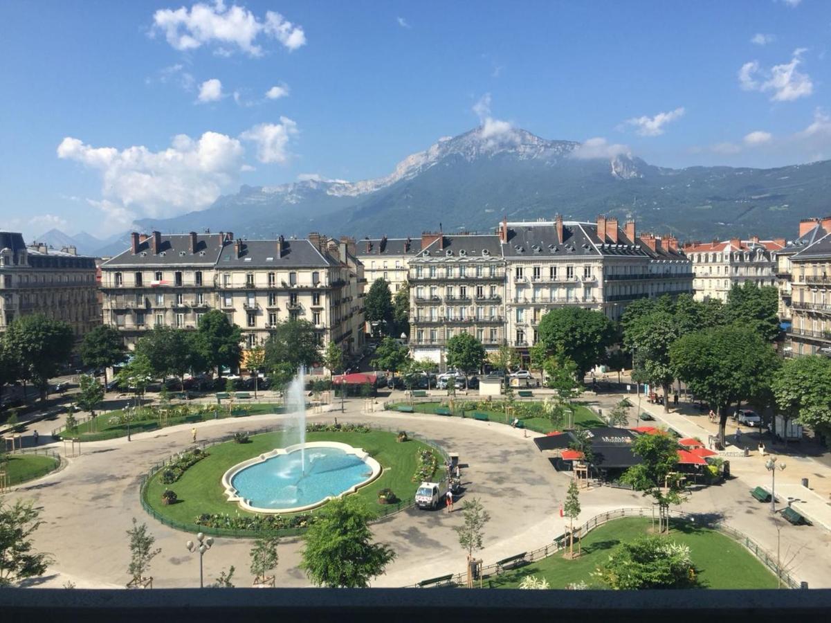 Sublime T2 Victor Hugo Hypercentre Grenoble Apartment Bagian luar foto